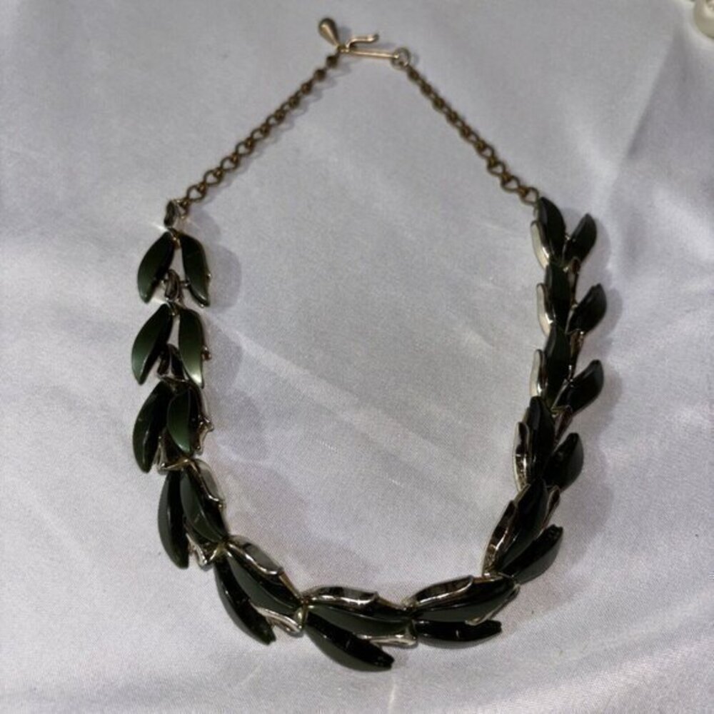 VINTAGE DESIGNER SIGNED CLAUDETTE THERMOSET NECKLACE ART DECO 16‎ in